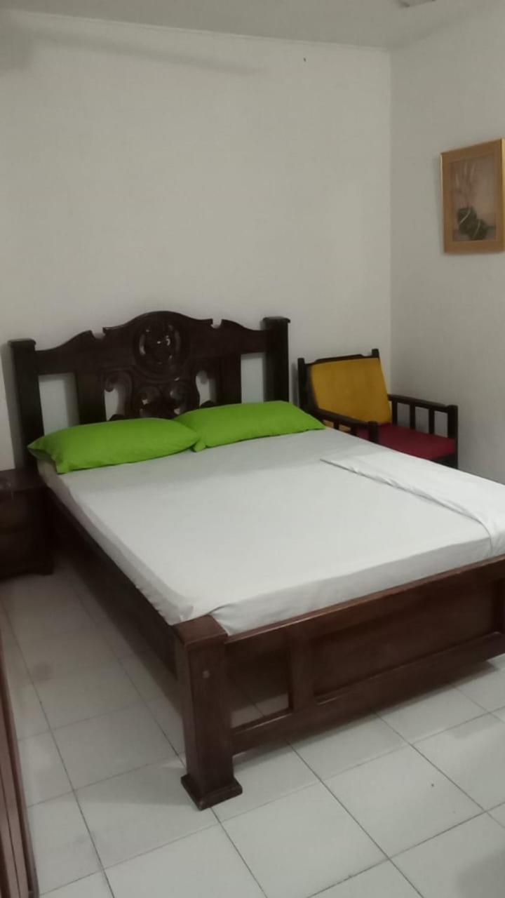 Hotel Casa Vieja Санта Марта Екстериор снимка