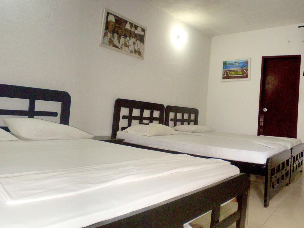 Hotel Casa Vieja Санта Марта Екстериор снимка
